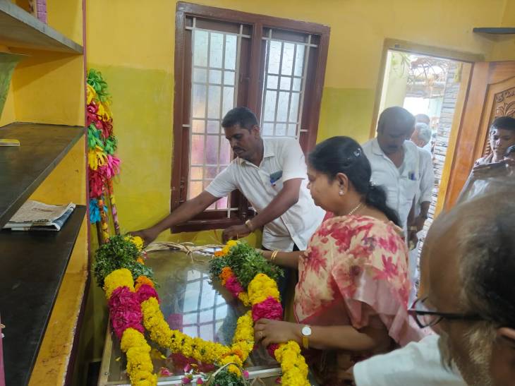 வீரபாண்டிய கட்டபொம்மன் பண்பாட்டு கழகத்தின் முன்னாள் தலைவர் நடராஜன் நாயக்கர் மறைவு - அமைச்சர் கீதா ஜீவன் அஞ்சலி!!