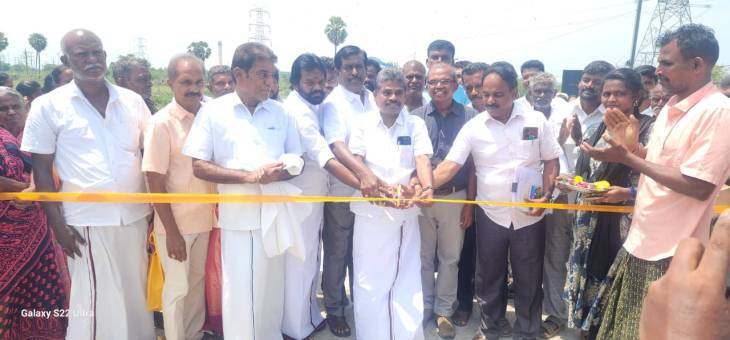 ஓட்டப்பிடாரம் ஊராட்சி ஒன்றியத்தில் 2 கோடியே 46 லட்சம் மதிப்பீட்டில் உயர்மட்ட பாலம் - பொதுமக்கள் பயன்பாட்டிற்கு எம்.எல்.ஏ. சண்முகையா திறந்து வைத்தார்!!