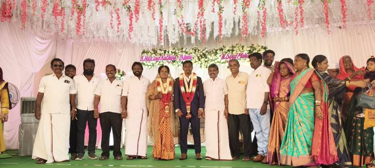 தூத்துக்குடியில் கலைஞர் நியூஸ் மாவட்ட நிருபர் காதர் மைதீன் இல்ல திருமண விழா - சண்முகையா எம்.எல்.ஏ. நேரில் வாழ்த்து!!