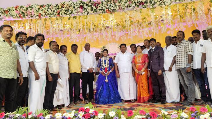 தூத்துக்குடி திமுக தெற்கு மாவட்ட வர்த்தக அணி துணை அமைப்பாளர் ரெங்கசாமி இல்ல பூப்புனித நீராட்டு விழா - மீன்வளத்துறை அமைச்சர் அனிதா ராதாகிருஷ்ணன் பங்கேற்பு!!