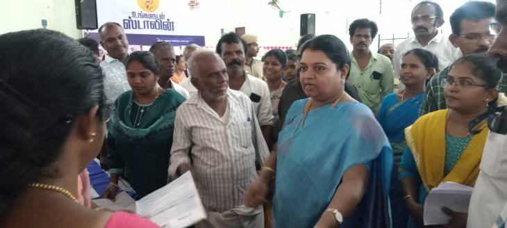 தூத்துக்குடியில் மூன்றாம் நாள் நடைபெறுகிற "உங்களுடன் ஸ்டாலின்" முகாமினை அமைச்சர் கீதா ஜீவன் பார்வையிட்டார்!!