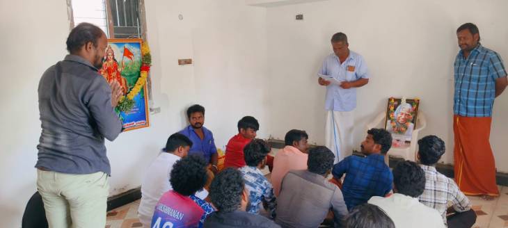 தூத்துக்குடி வடக்கு மாவட்டம் இந்து முன்னணி ஒட்டப்பிடாரம் ஒன்றியம் சார்பில் முன்னாள் ஜனாதிபதி அப்துல் கலாம் நினைவஞ்சலி மற்றும் செயற்குழு கூட்டம் நடைபெற்றது!!