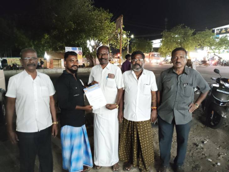 புரட்சி பாரதம் கட்சியில் தூத்துக்குடி மாநகர மாவட்டத்தில் புதிய பொறுப்பேற்கும் நிர்வாகிகளுக்கு சான்றிதழ்களை வழங்கி மாநகர செயலாளர் மாரிச்செல்வம் வாழ்த்து!!