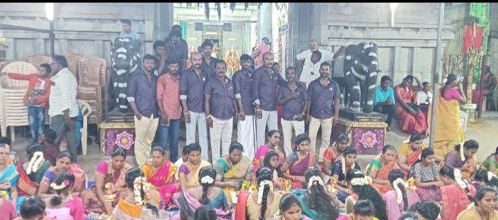 தூத்துக்குடி பிரையண்ட நகர் ஸ்ரீ பத்திரகாளியம்மன் திருக்கோவில் கொடை விழாவை முன்னிட்டு 1008 திருவிளக்கு பூஜை நடைபெற்றது!!
 