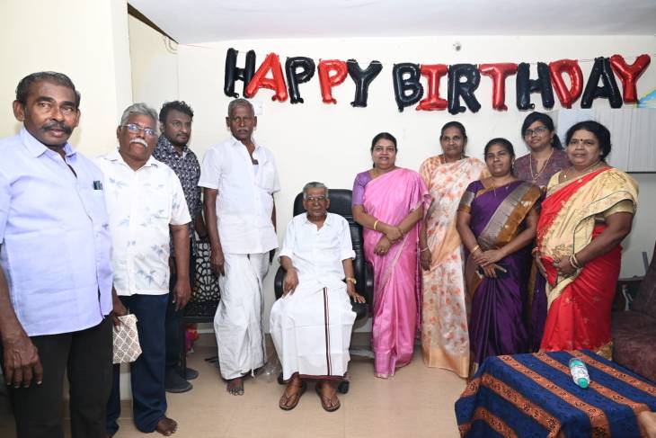 95 வது பிறந்தநாளையொட்டி முன்னாள் ஒருங்கிணைந்து நெல்லை மாவட்ட திமுக பொறுப்பாளருக்கு அமைச்சர் கீதாஜீவன் வாழ்த்து!!