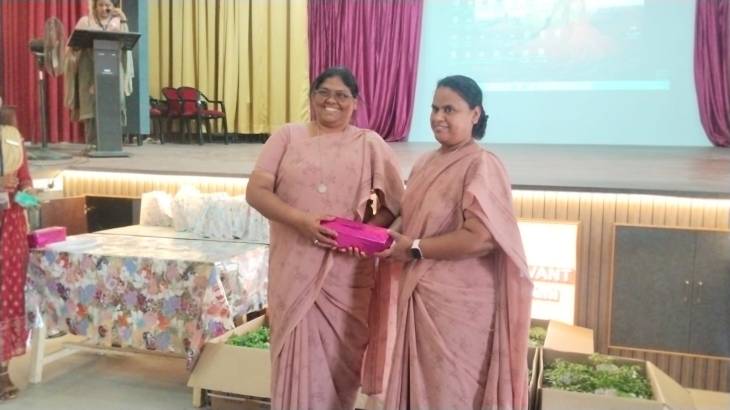 தூத்துக்குடி தூய மரியன்னைக் கல்லூரியில் ஆசிரியர் தின விழா கொண்டாட்டம் நடைபெற்றது!!