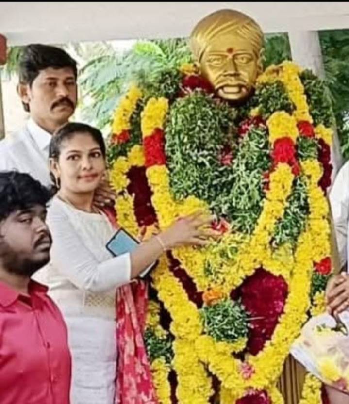 கப்பலோட்டிய தமிழர் வ.உ.சி. பிறந்தநாளில் அன்னாரது தியாகத்தை நினைவு கூர்ந்து மக்கள் நல உரிமை அமைப்பாளர் அருணாதேவி ரமேஷ் பாண்டியன் மரியாதை!!