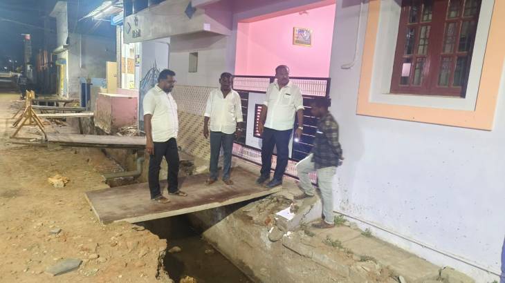 மேயர் ஜெகன் பெரியசாமி இரவு வடிகால் பணிகள் ஆய்வு!!