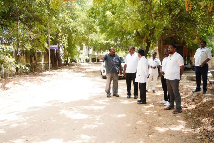 தூத்துக்குடி அரசு மருத்துவக் கல்லூரியில் சாக்கடைப் பணிகள் ஆய்வு – மேயர் ஜெகன் பெரியசாமி உறுதி!!
