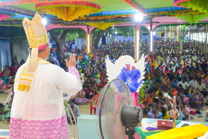 தருவைகுளம் மிக்கேல் அதிதூதர் ஆலய திருவிழா கொடியேற்றத்துடன் தொடக்கம் – ஆன்மீக நிகழ்வுகள் சிறப்பாக நடைபெற்றன!!