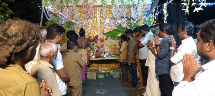 சரஸ்வதி பூஜையை சிறப்பாகக் கொண்டாடிய தூத்துக்குடி எட்டயபுரம் ரோடு ஹவுசிங் போர்டு ஐஎன்டியுசி ஆட்டோ ஓட்டுநர் சங்கம்!!