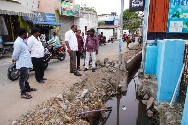 பொது மக்களின் கோரிக்கைக்கு பதிலளித்த மேயர் – சண்முகபுரம் வடிகால் விரைவில் நீட்டிப்பு!!
