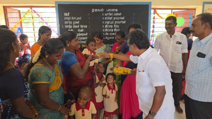 கருங்குளம் ஒன்றியத்தில் புதிய அங்கன்வாடி மையம் திறப்பு – குழந்தைகளுக்கு இனிப்பு வழங்கி மகிழ்ந்த எம்.சி. சண்முகையா எம்எல்ஏ!!