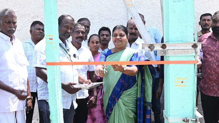 தூத்துக்குடியில் நான்கு இடங்களில் புதிய மின்மாற்றிகள் – அமைச்சர் கீதாஜீவன் மக்கள் பயன்பாட்டிற்கு தொடங்கி வைத்தார்!