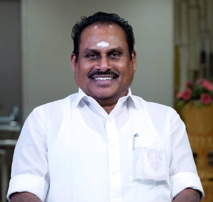 முன்னாள் அமைச்சர் எஸ்.பி. சண்முகநாதன் அழைப்பு: அதிமுக 54வது ஆண்டு – நலத்திட்ட உதவிகளுடன் திருநாளாகக் கொண்டாட வேண்டும்!