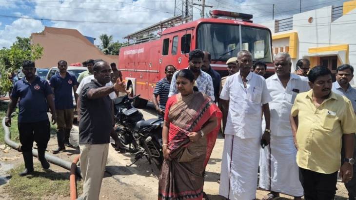 மழைநீர் மக்களைக் சிரமப்படுத்தாதபடி, அமைச்சர் நேரடியாக களத்தில்!