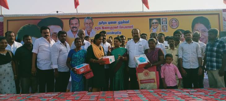 “தூத்துக்குடியில் நலத்திட்டப் உதவிகள்: அமைச்சர் கீதாஜீவன் – மேயர் ஜெகன் பெரியசாமி இணைந்து வழங்கல்”

