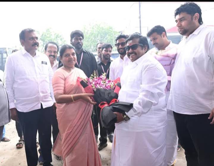 அமைச்சர் கீதா ஜீவன் தலைமையில் தூத்துக்குடியில் சேலம் ஆர்.ஆர். பிரியாணி புதிய கிளை திறப்பு!!