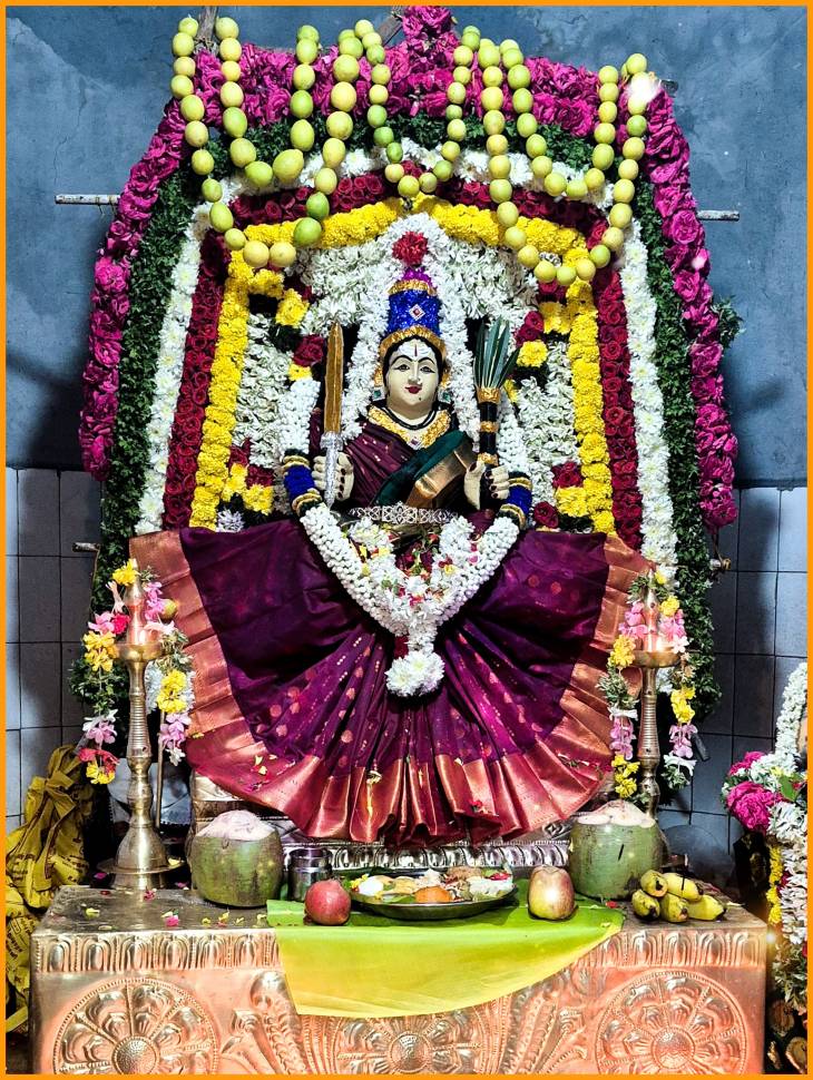 கார்த்திகை பௌர்ணமியில் ஆன்மிக ஒளி பரவியது – பாஞ்சாலங்குறிச்சி கட்டபொம்மு கோட்டையில் ஸ்ரீ வீரசக்கதேவி ஆலயத்தில் பக்தர்களின் திரளான பங்கேற்பு!!