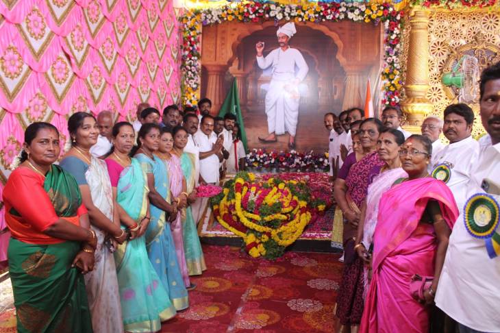 பாண்டியபதி தேர்மாறன் ஜெயந்தி விழா: நினைவிடத்தில் எஸ்.பி.சண்முகநாதன் மலர்தூவி அஞ்சலி!!