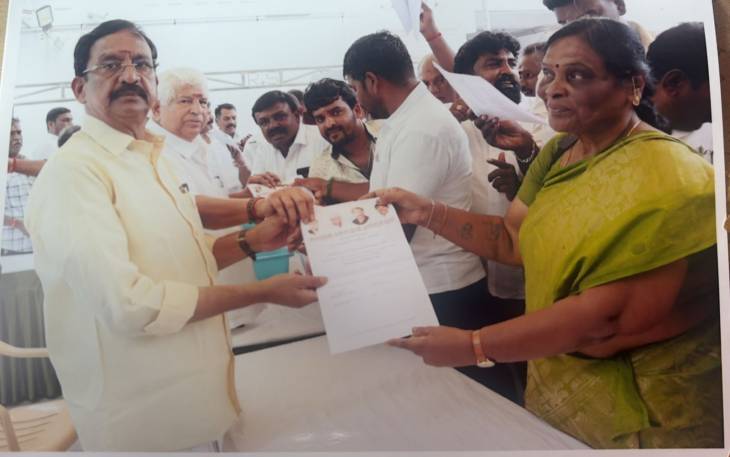 அதிமுக 2026 தேர்தல் ஆயத்தம்: தூத்துக்குடி தொகுதிக்கு அந்தோணி கிரேஸ் விருப்ப மனு!!
