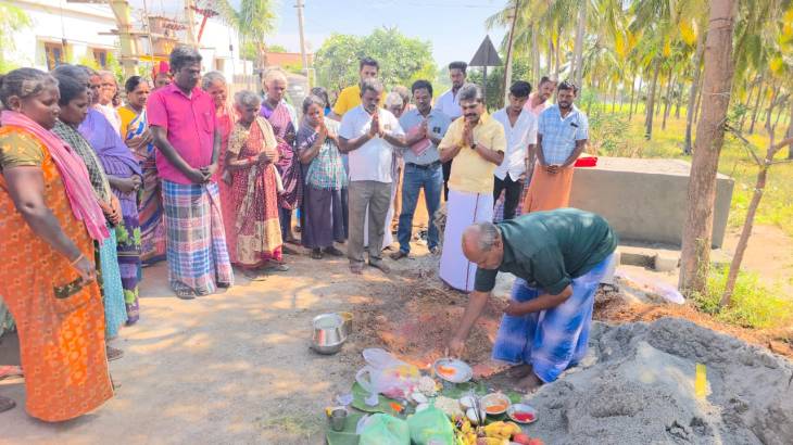 ஓணமாக்குளம் கிராமத்தில் ரூ.7.87 லட்சம் மதிப்பீட்டில் குடிநீர் மற்றும் வடிகால் பணிகள் தொடக்கம்!!