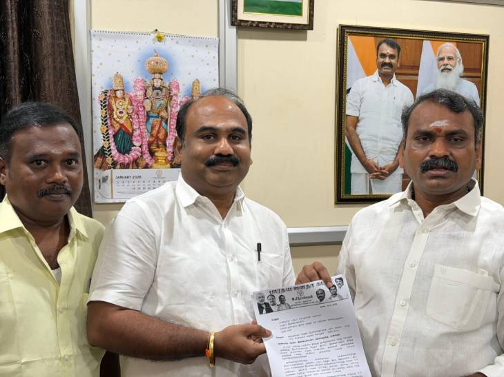 தூத்துக்குடி – திருச்செந்தூருக்கு புதிய அம்ரித் பாரத் ரயில் சேவை: மத்திய அமைச்சர் எல்.முருகனிடம் பாஜக மாவட்ட தலைவர் சித்ராங்கதன் கோரிக்கை!!
