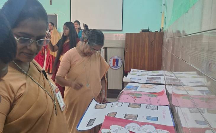 ஹோலி கிராஸ் ஹோம் சயின்ஸ் கல்லூரியில் தமிழ்ப் பண்பாட்டு இலக்கிய விழா உற்சாகமாக நடைபெற்றது!!