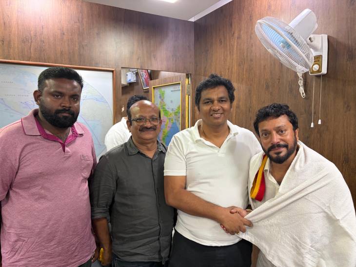 வடக்கு மாவட்ட காங்கிரஸ் தலைவர் பெருமாள்சாமி கதிர்வேல் நேரில் சந்திப்பு: தவெக எம்.எல்.ஏ. ஸ்ரீநாத்துக்கு பொன்னாடை போர்த்தி வாழ்த்து!!