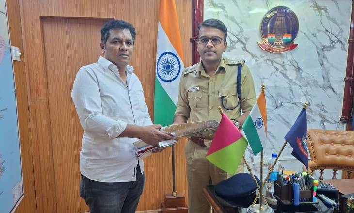 “மாவட்ட காவல் கண்காணிப்பாளரை மரியாதை நிமித்தமாக சந்தித்த காங்கிரஸ் வடக்கு மாவட்ட தலைவர் பெருமாள்சாமி கதிர்வேல்”