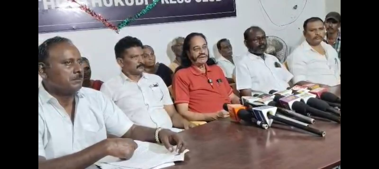 நில மீட்பு, சமச்சீர் இழப்பீடு, மோசடி வழக்கில் நடவடிக்கை: ஆறு அம்ச கோரிக்கைகளை வலியுறுத்திய ஸ்டெர்லைட் நில மீட்பு இயக்கம்!!