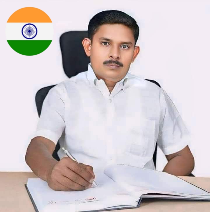 சுதந்திர காற்றை சுவாசிக்க பாடுபட்ட தியாகிகளை நினைவு கூறுவோம்!சுதந்திர தினத்தையொட்டி காயல் அப்பாஸ் வாழ்த்து!!