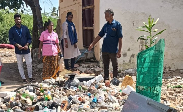 தூத்துக்குடியில் 395 கிலோ கொசு உற்பத்தி மூலங்கள் அகற்றம் வடகிழக்கு பருவமழை முன்னெச்சரிக்கை நடவடிக்கைகளில் மாநகராட்சி தீவிரம்!!