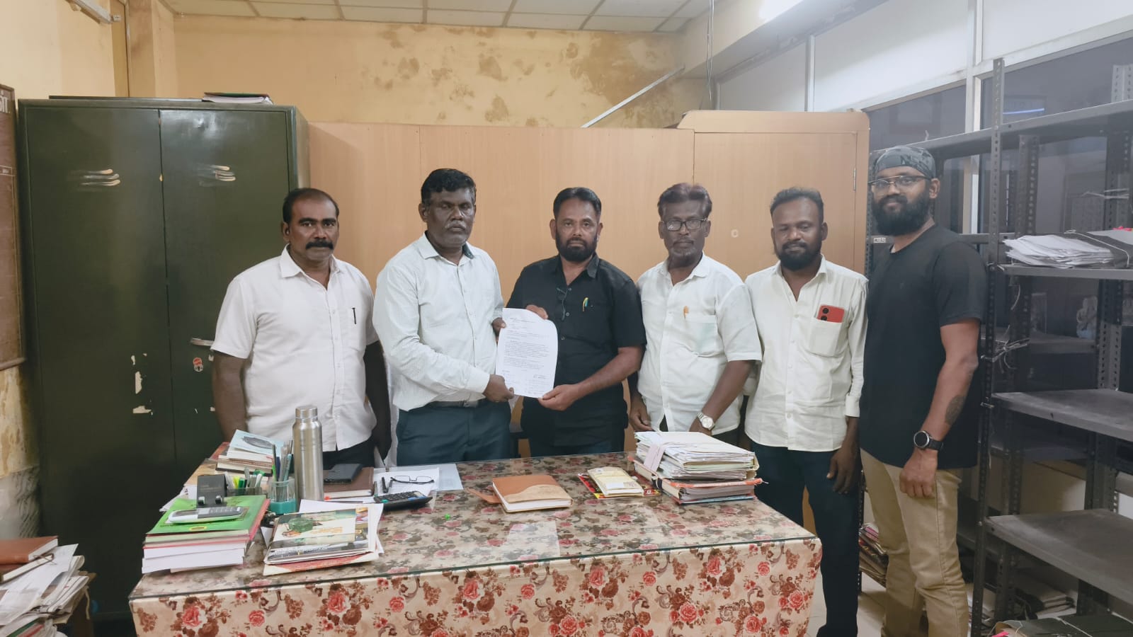 தனியார் பள்ளிகளில் அரசு நிர்ணயித்த கல்விக் கட்டணத்தை வெளிப்படையாக அறிவிக்க வேண்டும் – மக்கள் நல கூட்டமைப்பு மனு!!