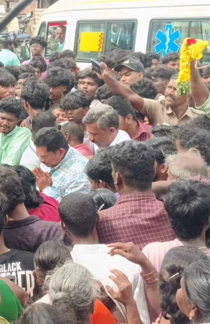 மாப்பிள்ளையூரணி வாலிபர் விபத்தில் பலி: உடல் உறுப்புகள் தானம்; அரசு மரியாதையுடன் நல்லடக்கம்!!